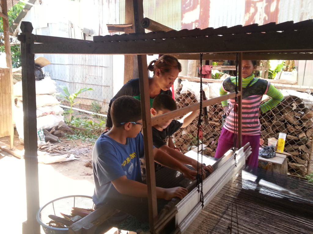 Weaving lesson in Cambodia