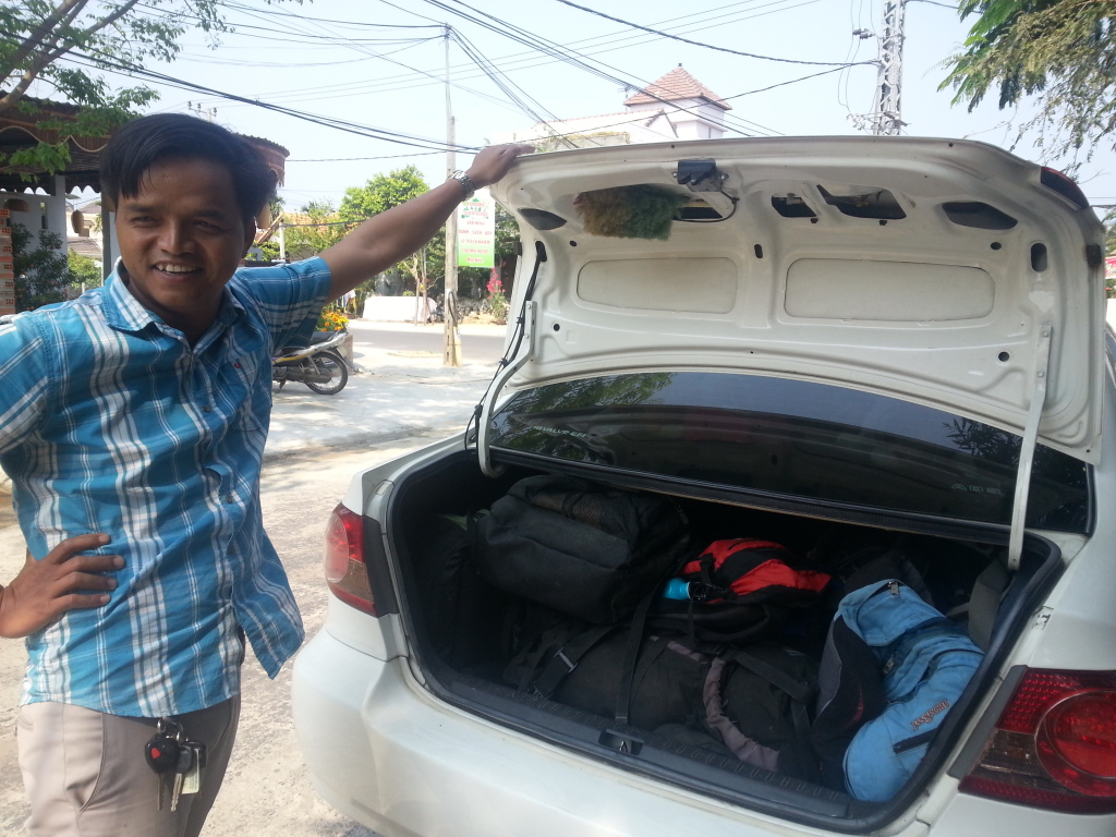 All is packed on the taxi to Da Nang