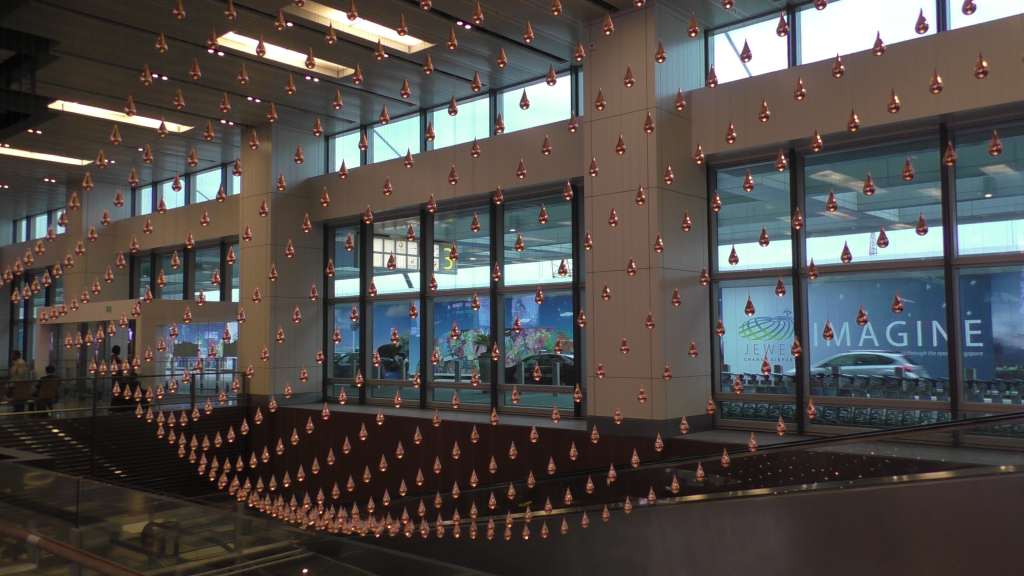 The Kinetic Rain scuplture in Changi airport